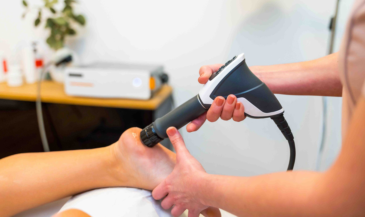 شاک ویو تراپی چست؟