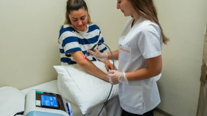 لیزر درمانی